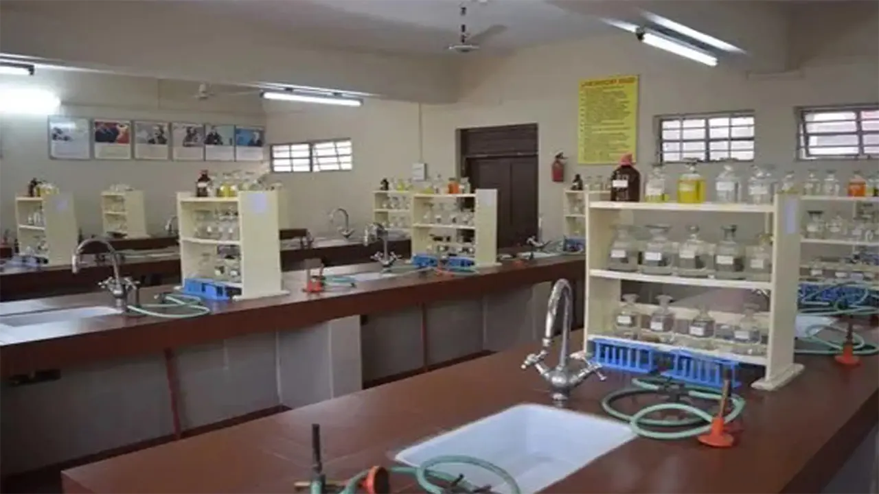 CHEMISTRY Lab